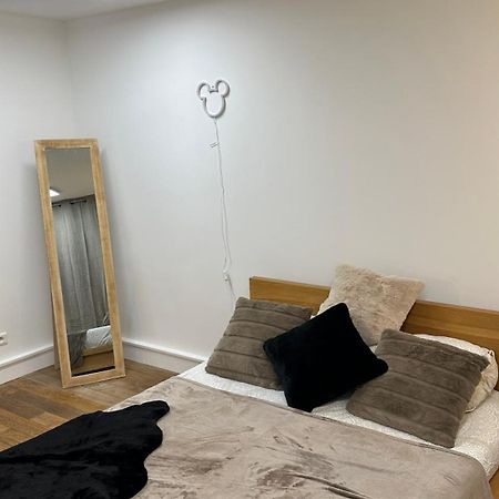 Appartement 5Min To Disneyland, Parking Prive Magny-le-Hongre Exterior photo